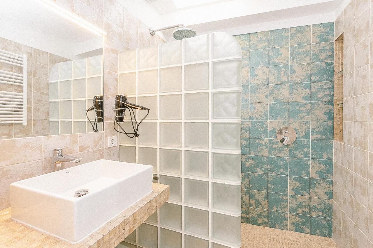 Townhouse With Puig De Maria View By Homevillas360 โปเญนซา ภายนอก รูปภาพ